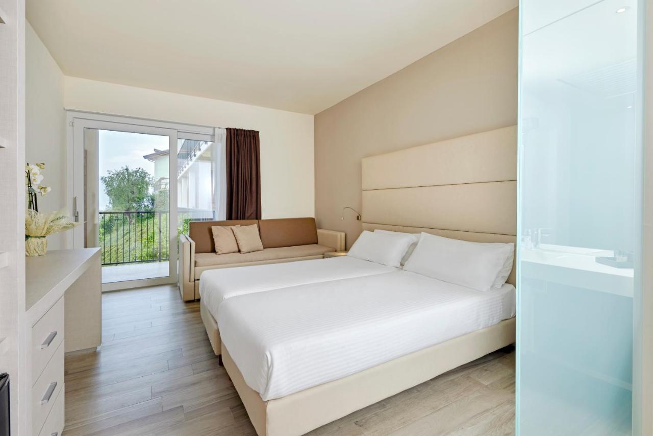 Hotel Royal Village Limone sul Garda Dış mekan fotoğraf
