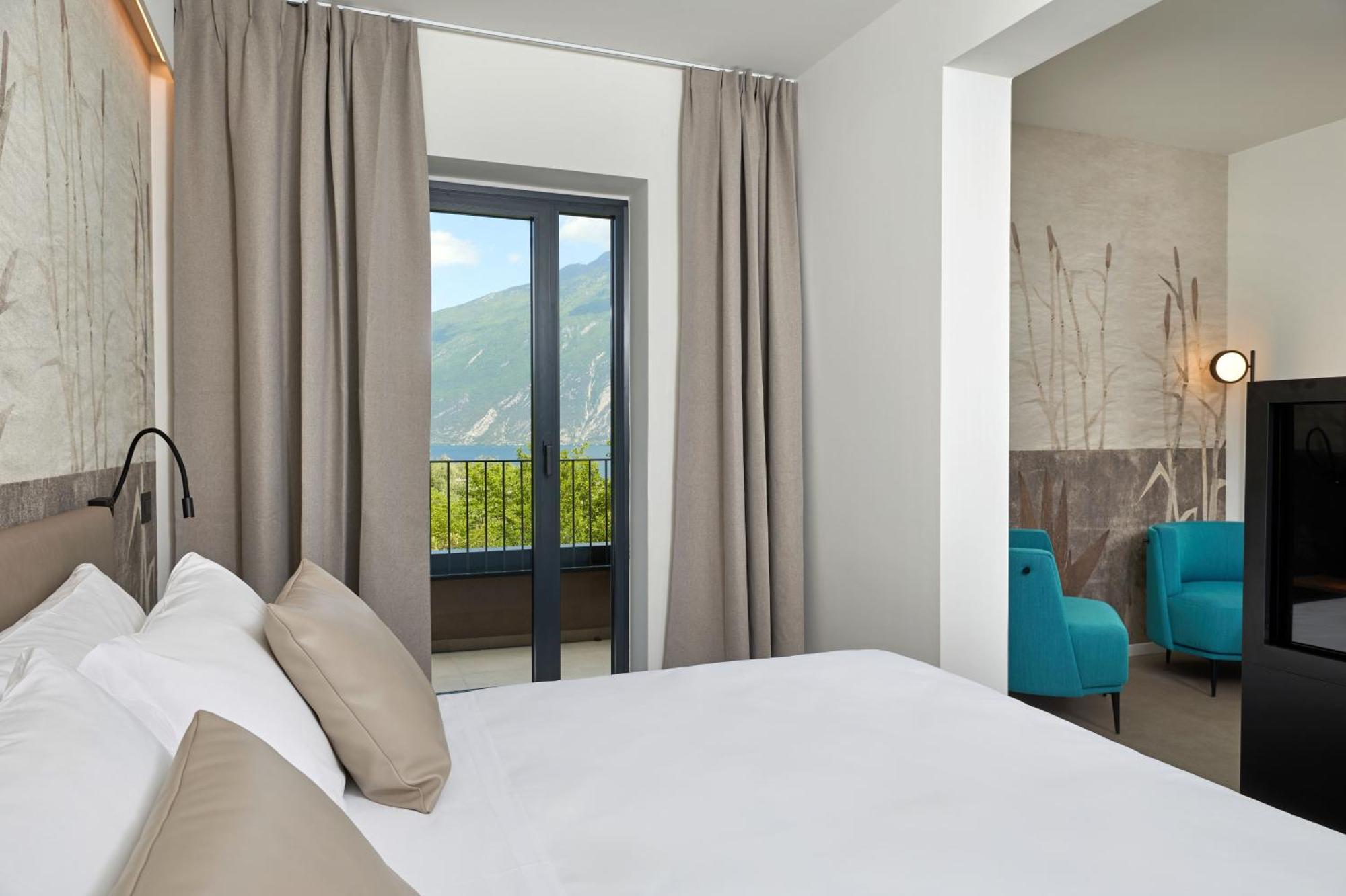 Hotel Royal Village Limone sul Garda Dış mekan fotoğraf