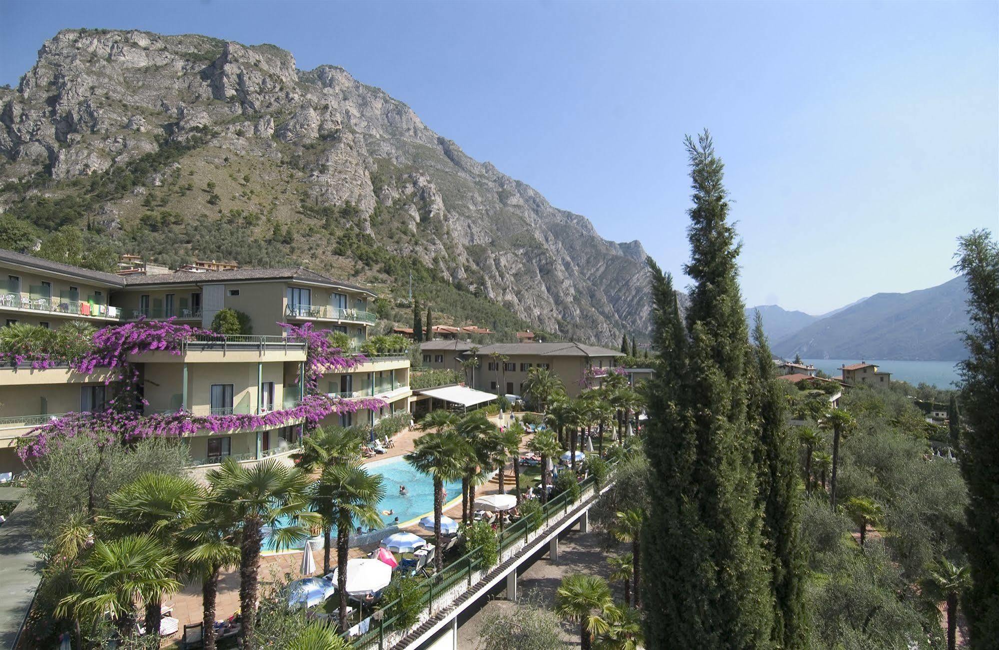 Hotel Royal Village Limone sul Garda Dış mekan fotoğraf