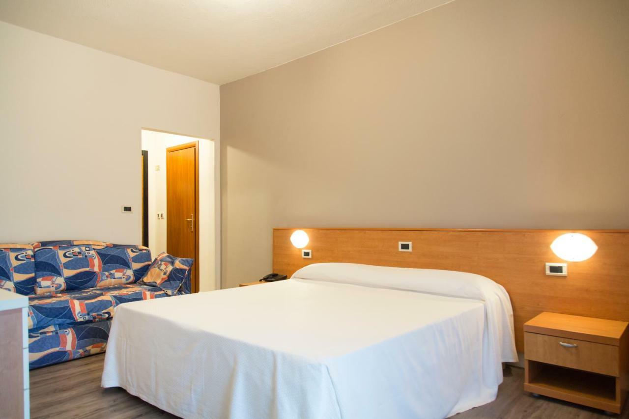 Hotel Royal Village Limone sul Garda Dış mekan fotoğraf