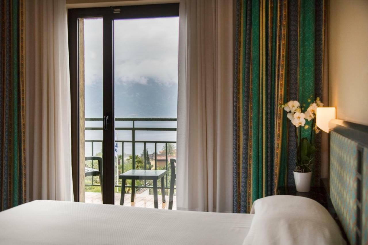 Hotel Royal Village Limone sul Garda Dış mekan fotoğraf